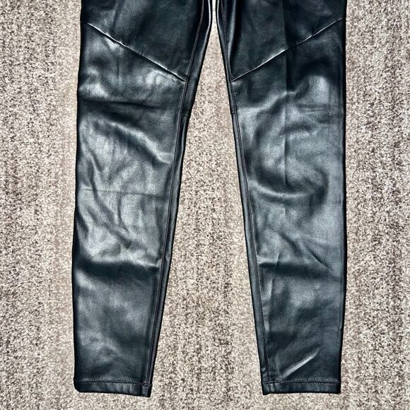 Free People Women's Faux Leather Vegan Dress Pants Size 25 - Picture 5 of 10